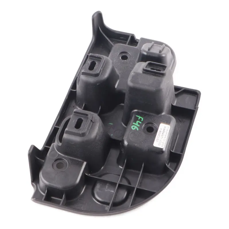 Support Footboard Rear Under Seat Plastic Mount BMW F46 - SKU 7395340 - Part number 7395340