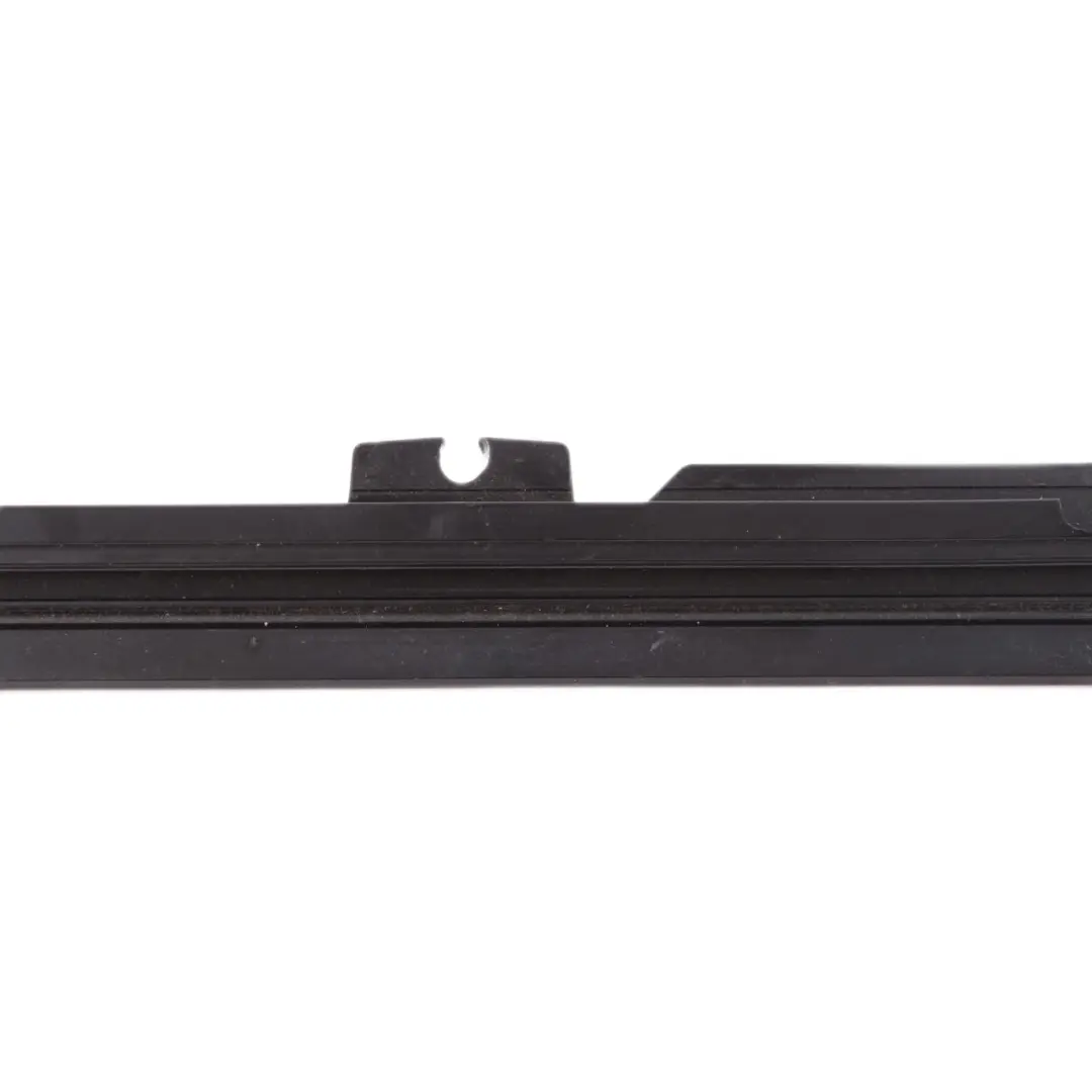Sunroof Rail BMW i3 I01 Hybrid Electric Panoramic Roof Roller Guide Right O/S to with Part number 7396394 Sunroof Rail BMW i3 I01 Hybrid Electric Panoramic Roof Roller Guide Right O/S - SKU 7396394 - Part number 7396394