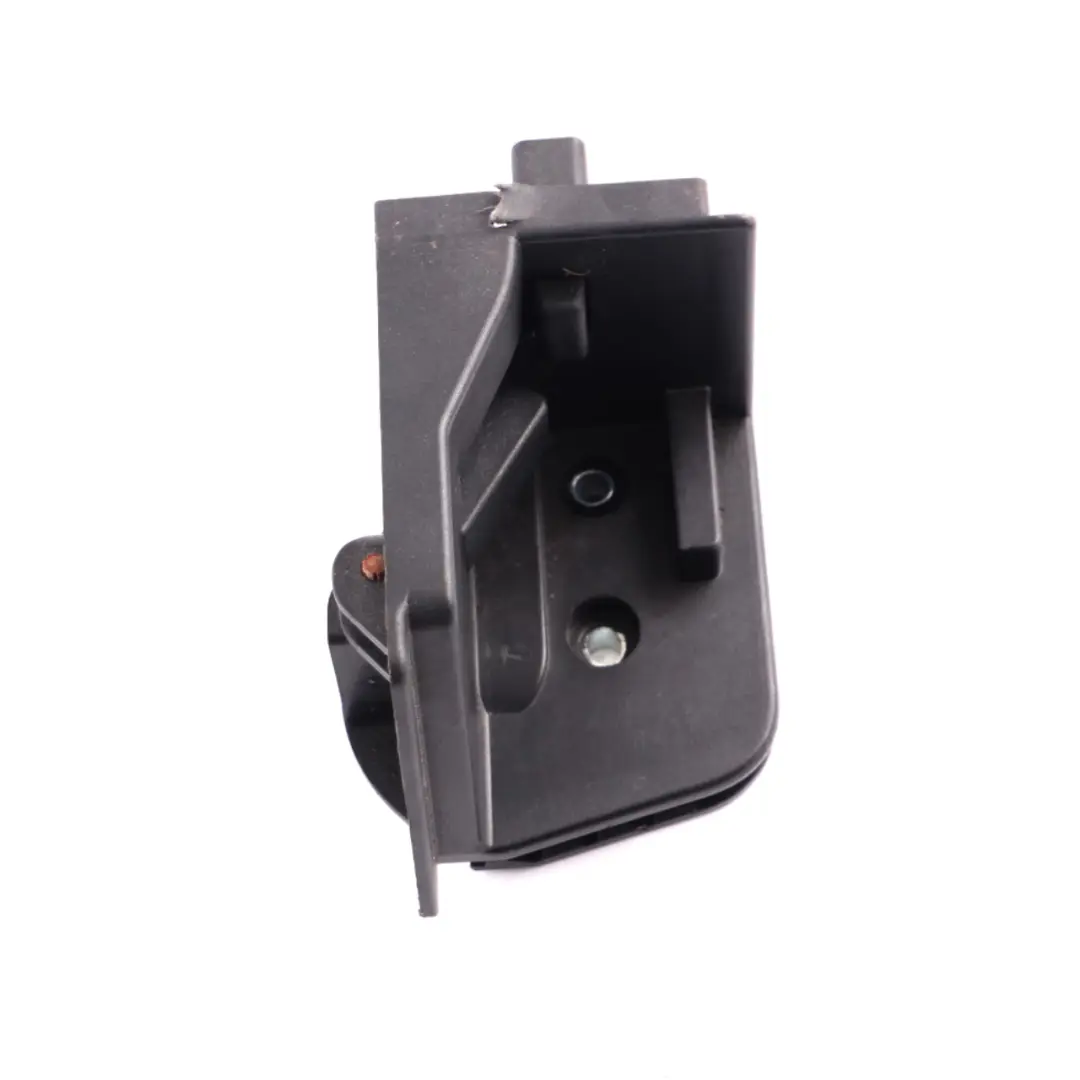 Uchwyt Mocowanie Rolety Półki Bagażnika do BMW X3 G01 o numerze 7396581 BMW X3 G01 Uchwyt Mocowanie Rolety Półki Bagażnika - SKU 7396581 - Numer Części 7396581