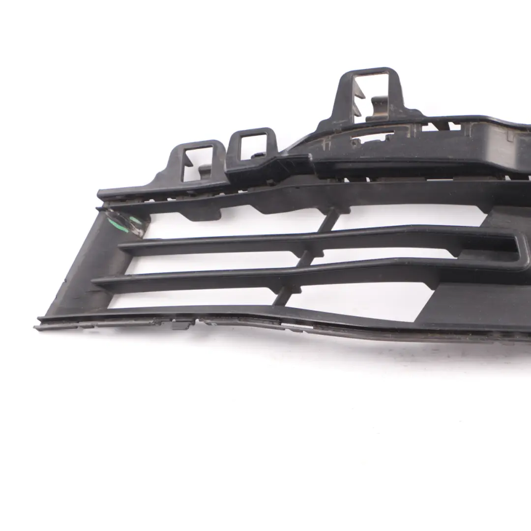 Fog Light Cover BMW F30 F31 LCI Front Bumper Left N/S Grid Grille Trim to with Part number 7396877 Fog Light Cover BMW F30 F31 LCI Front Bumper Left N/S Grid Grille Trim - SKU 7396877 - Part number 7396877