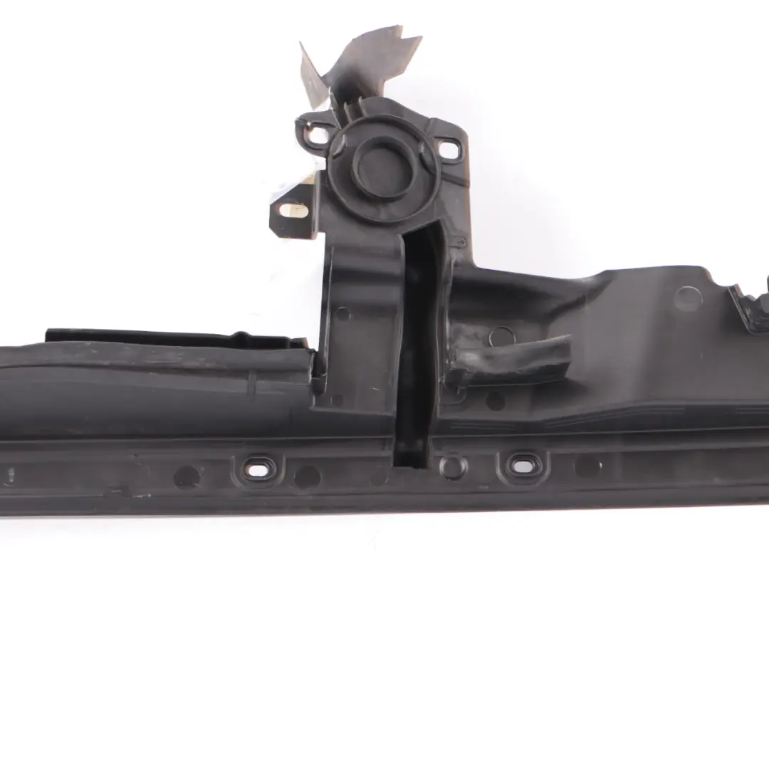 Uszczelka Wspornik Osłona Błotnika Przód Lewy do BMW X3 G01 o numerze 7397491 BMW X3 G01 Uszczelka Wspornik Osłona Błotnika Przód Lewy - SKU 7397491 - Numer Części 7397491