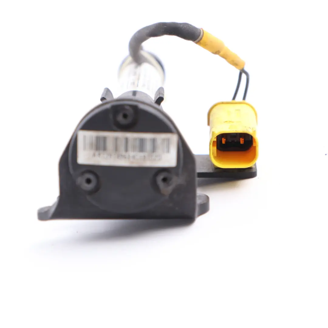 Attuatore Cerniera Del Cofano Protezione Pedoni Destra per BMW X3 G01 con numero di parte 7397496 BMW X3 G01 Attuatore Cerniera Del Cofano Protezione Pedoni Destra - SKU 7397496 - Numero di parte 7397496