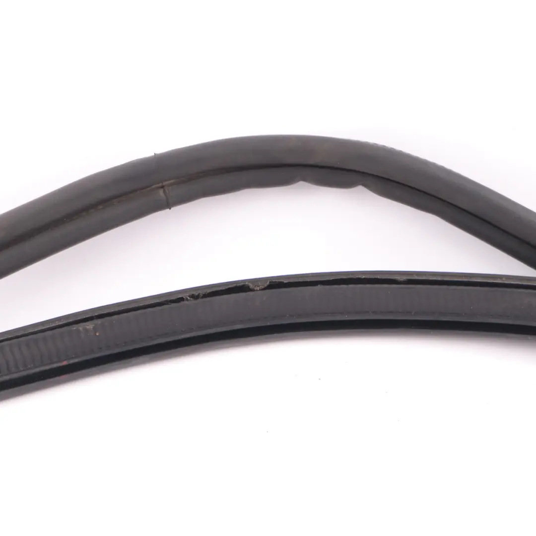 Seal BMW F36 Gran Coupé Boot Trunk Lid Gasket Seal Strip to Tailgate with Part number 7398238 Tailgate Seal BMW F36 Gran Coupé Boot Trunk Lid Gasket Seal Strip - SKU 7398238 - Part number 7398238