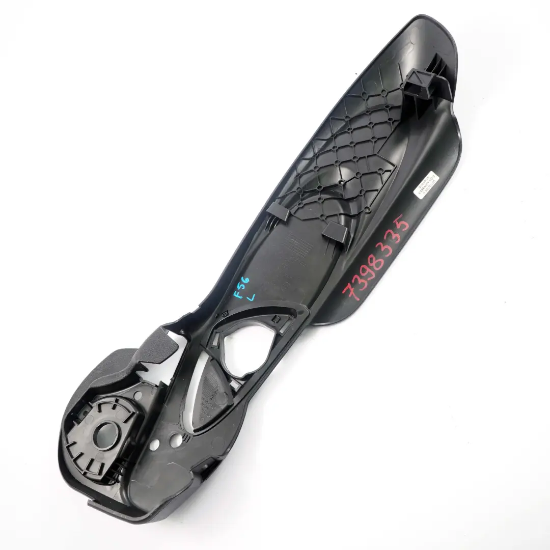 Sedile Anteriore Esterno Sinistro Pannello Copertura per Mini F56 con numero di parte 7398335 Mini F56 Sedile Anteriore Esterno Sinistro Pannello Copertura - SKU 7398335 - Numero di parte 7398335