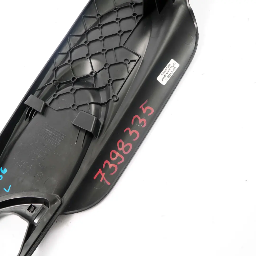 Osłona Fotela Przedniego Lewa do Mini F56 o numerze 7398335 Mini F56 Osłona Fotela Przedniego Lewa - SKU 7398335 - Numer Części 7398335