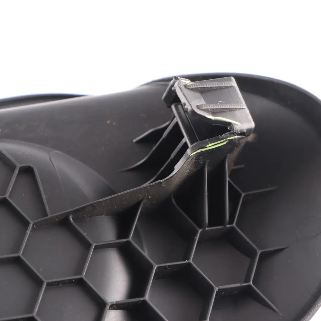 Osłona Prawego Fotela 7394700 do Mini Cooper F56 o numerze 7398338 Mini Cooper F56 Osłona Prawego Fotela 7394700 - SKU 7398338 - Numer Części 7398338