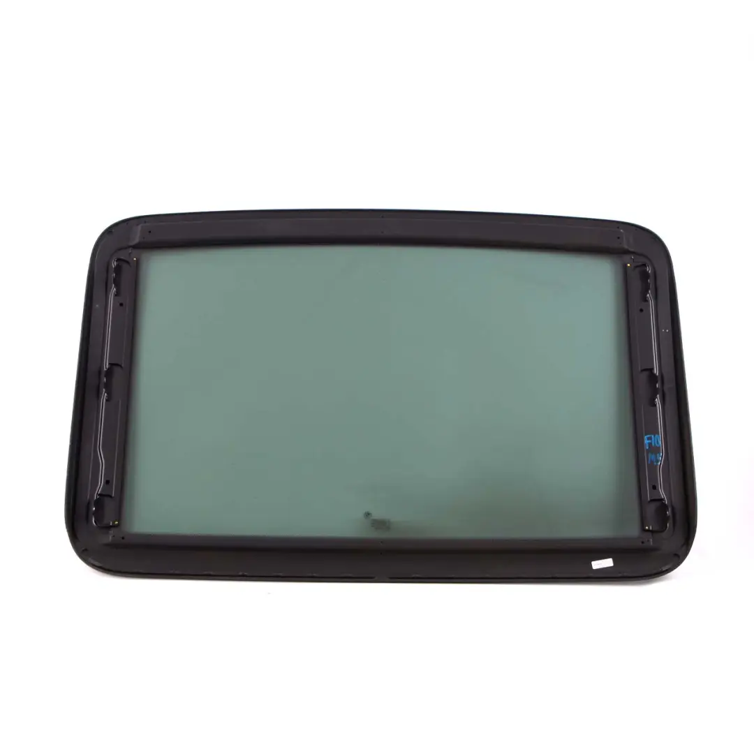 Techo solar Ventana vidrio deslizante Techo Acristalamiento AS3 Berlina para BMW F10 con número de pieza 7399483 BMW F10 Techo solar Ventana vidrio deslizante Techo Acristalamiento AS3 Berlina - SKU 7399483 - Número de pieza 7399483