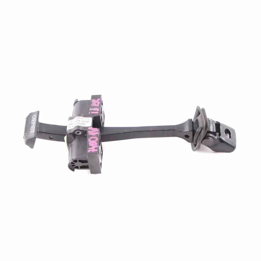 Ogranicznik Drzwi Tylnych Prawy do BMW i3 I01 o numerze 7400140 BMW i3 I01 Ogranicznik Drzwi Tylnych Prawy - SKU 7400140 - Numer Części 7400140