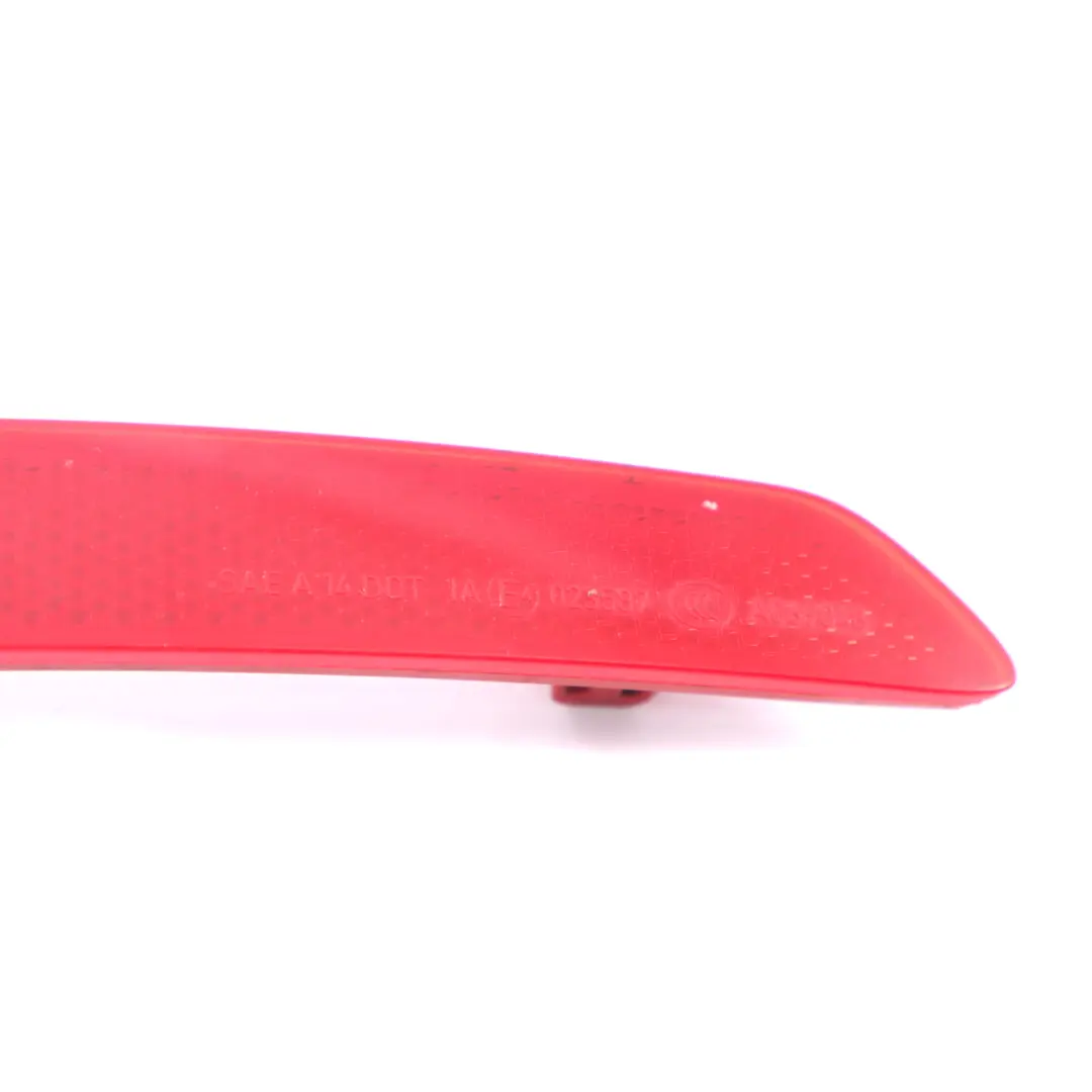 Lampe Reflector BMW F30 F31 LCI Garniture de pare-chocs arrière gauche pour à propos du numéro de pièce 7400207 Lampe Reflector BMW F30 F31 LCI Garniture de pare-chocs arrière gauche - SKU 7400207 - Numéro de pièce 7400207