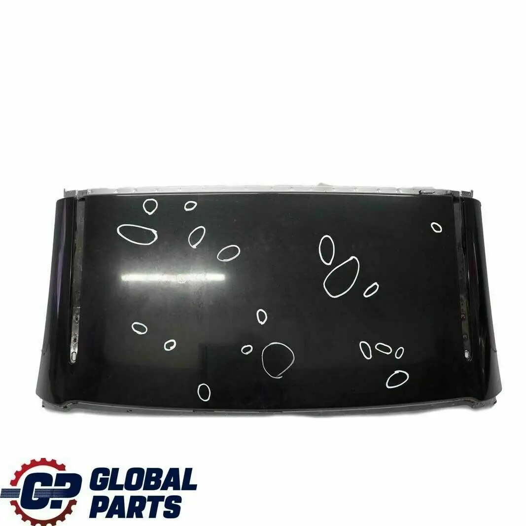 Cappotta Dachschale Centro Black Sapphire Nero - 475 per BMW E93 F33 Cabrio con numero di parte 7400555 BMW E93 F33 Cabrio Cappotta Dachschale Centro Black Sapphire Nero - 475 - SKU 7400555-BS - Numero di parte 7400555