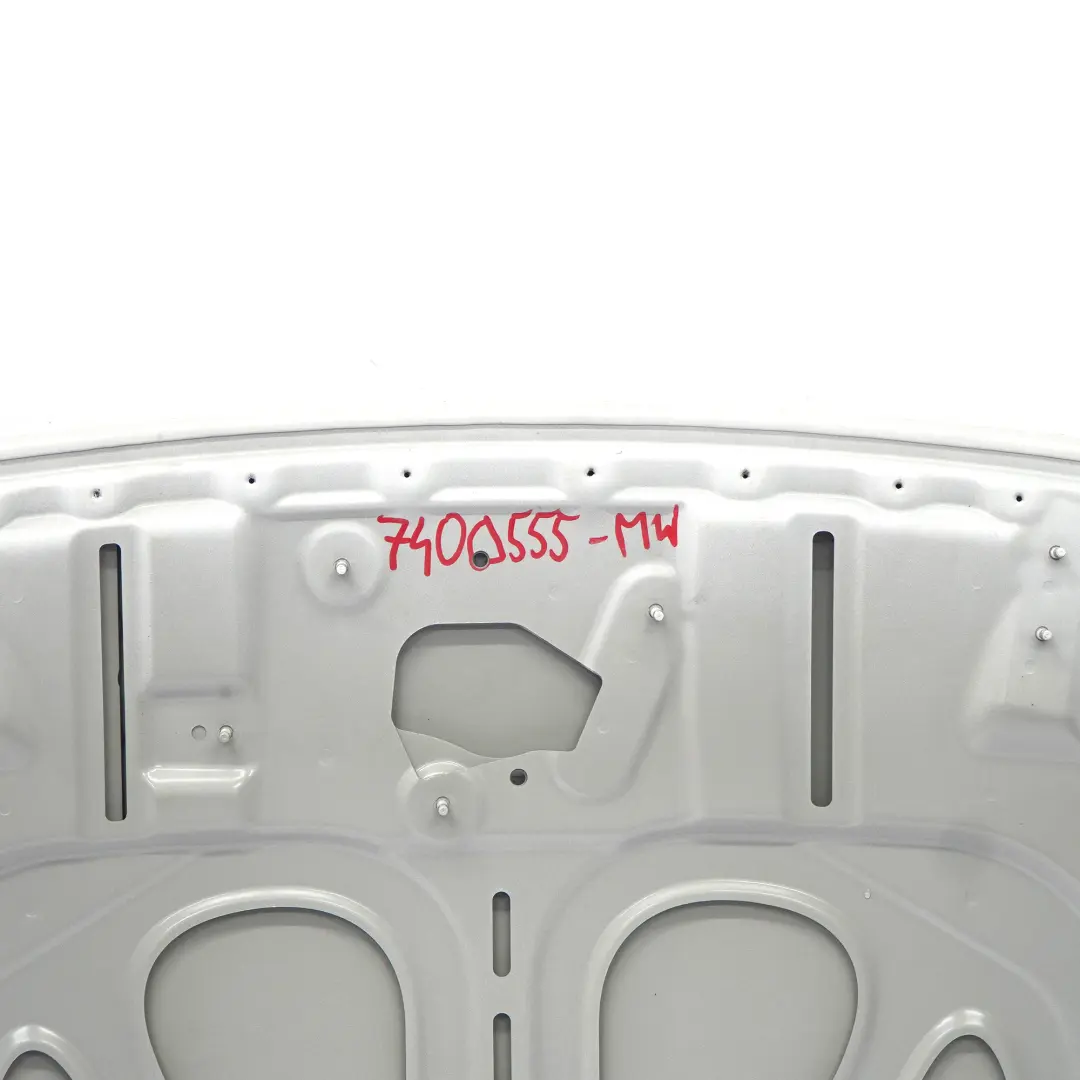 Tetto rigido pieghevole a conchiglia Centro Mineralweiss White - A96 per BMW E93 F33 con numero di parte 7400555 BMW E93 F33 Tetto rigido pieghevole a conchiglia Centro Mineralweiss White - A96 - SKU 7400555-MW - Numero di parte 7400555