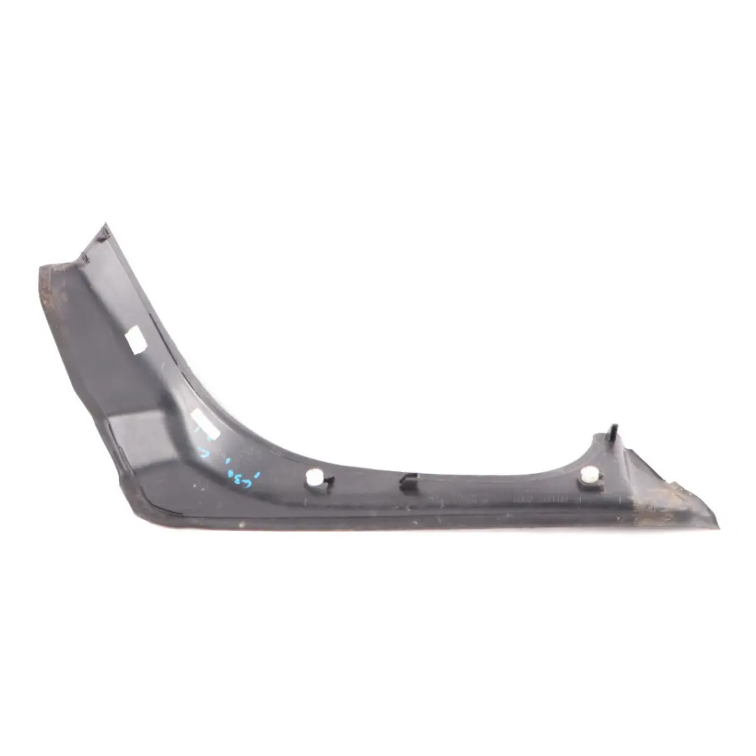 Canale dell'acqua BMW G30 Pannelo rivestimento baule posteriore sinistro per con numero di parte 7400595 Canale dell'acqua BMW G30 Pannelo rivestimento baule posteriore sinistro - SKU 7400595 - Numero di parte 7400595