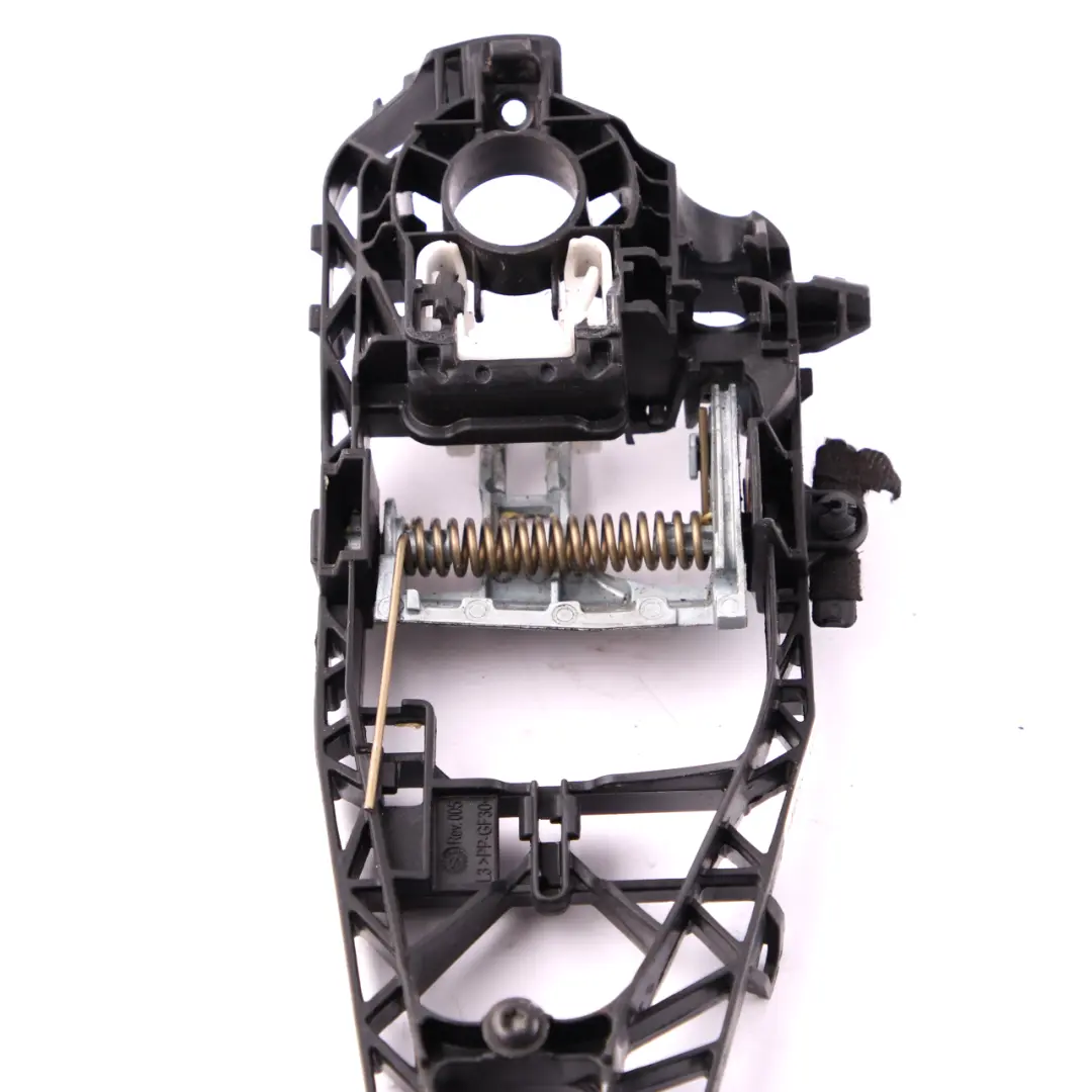 Carrier Outside Door Handle Rear Left N/S to BMW X1 X2 2 Series F39 F45 F48 with Part number 7401209 BMW X1 X2 2 Series F39 F45 F48 Carrier Outside Door Handle Rear Left N/S - SKU 7401209 - Part number 7401209