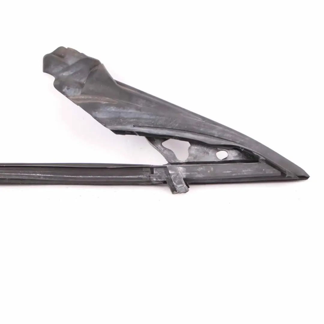 BMW F34 GT Guarnizione Triangolo Specchio Esterno Anteriore Destro - SKU 7401730 - Numero di parte 7401730