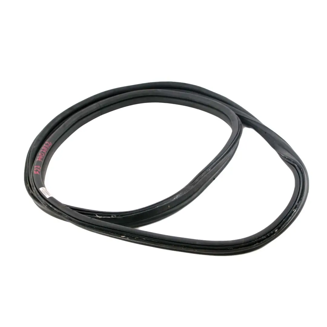 Trunk Boot Lid Tailgate Gasket Seal Rubber 7304538 to BMW F22 F82 M2 LCI with Part number 7403852 BMW F22 F82 M2 LCI Trunk Boot Lid Tailgate Gasket Seal Rubber 7304538 - SKU 7403852 - Part number 7403852