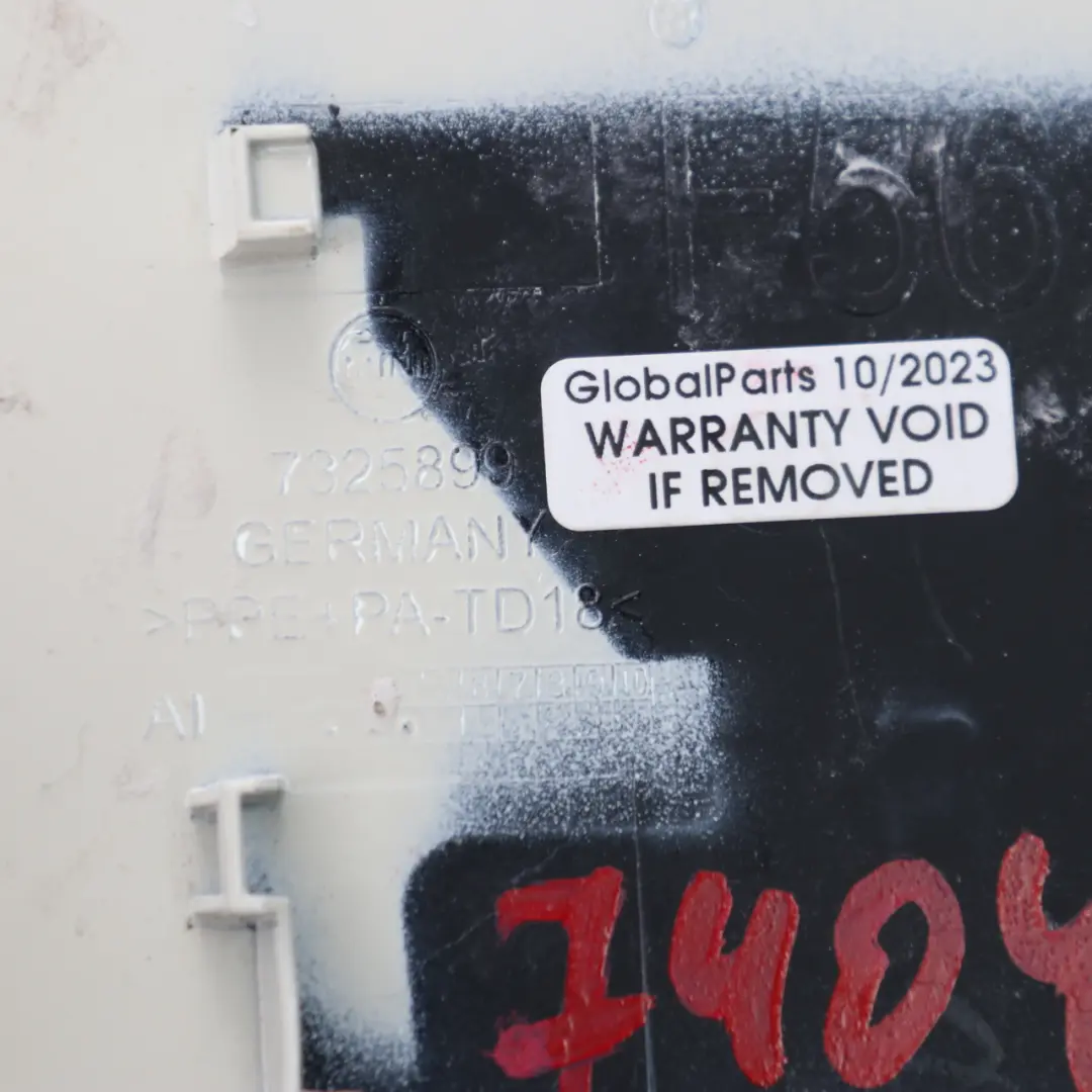 Klapka Wlewu Paliwa Biała do Mini Cooper F56 o numerze 7404550 Mini Cooper F56 Klapka Wlewu Paliwa Biała - SKU 7404550-PW - Numer Części 7404550