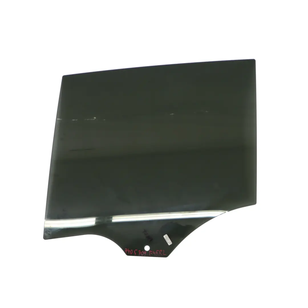 Fenêtre de Porte Arrière Gauche Vitrage AS3 Teinté pour BMW F46 Gran Tourer à propos du numéro de pièce 7405709 BMW F46 Gran Tourer Fenêtre de Porte Arrière Gauche Vitrage AS3 Teinté - SKU 7405709 - Numéro de pièce 7405709