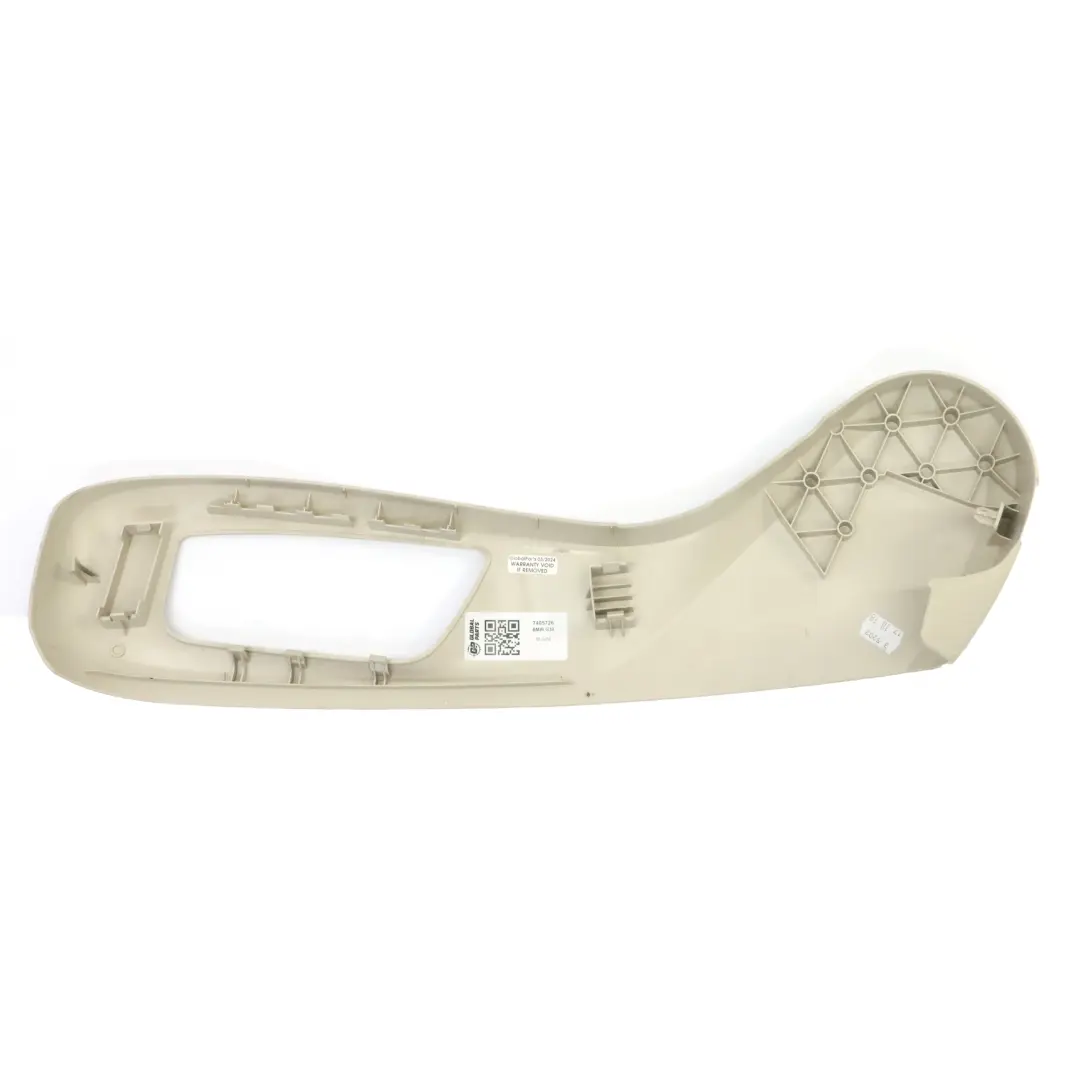 Panel Fotela Przedniego Prawy Zewnętrzny Elfenbein Biały do BMW G30 o numerze 7405726 BMW G30 Panel Fotela Przedniego Prawy Zewnętrzny Elfenbein Biały - SKU 7405726 - Numer Części 7405726