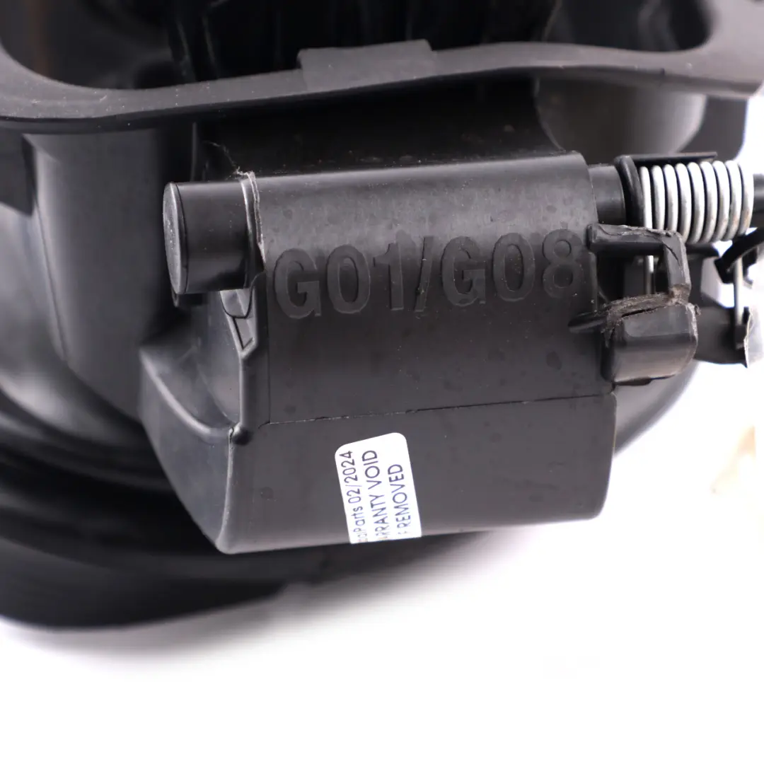 Coprire il tappo del serbatoio del carburante in una nicchia per BMW X3 G01 con numero di parte 7405752 BMW X3 G01 Coprire il tappo del serbatoio del carburante in una nicchia - SKU 7405752 - Numero di parte 7405752