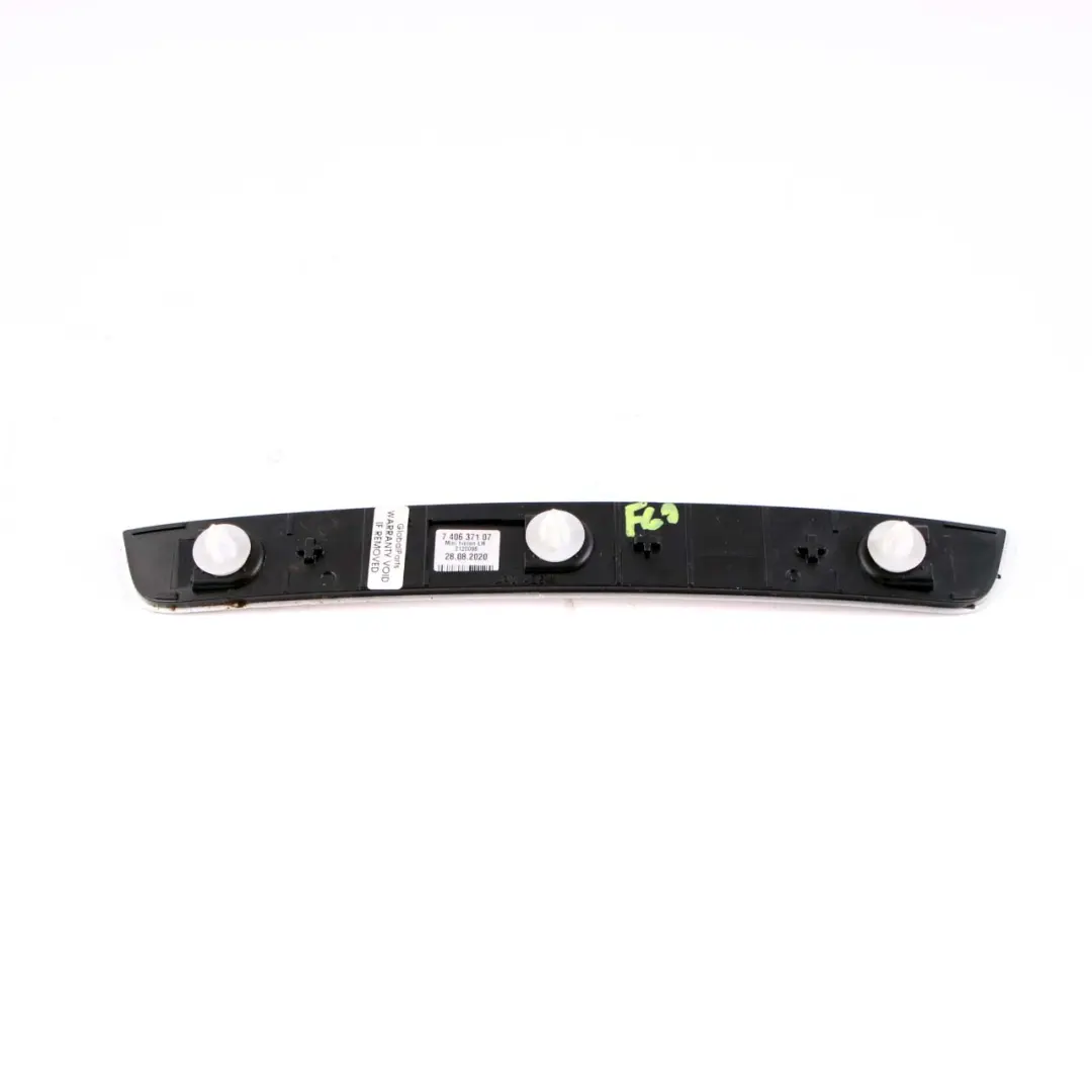 Mini F60 Countryman Cache entrée Bande arrière gauche - SKU 7406371 - Numéro de pièce 7406371