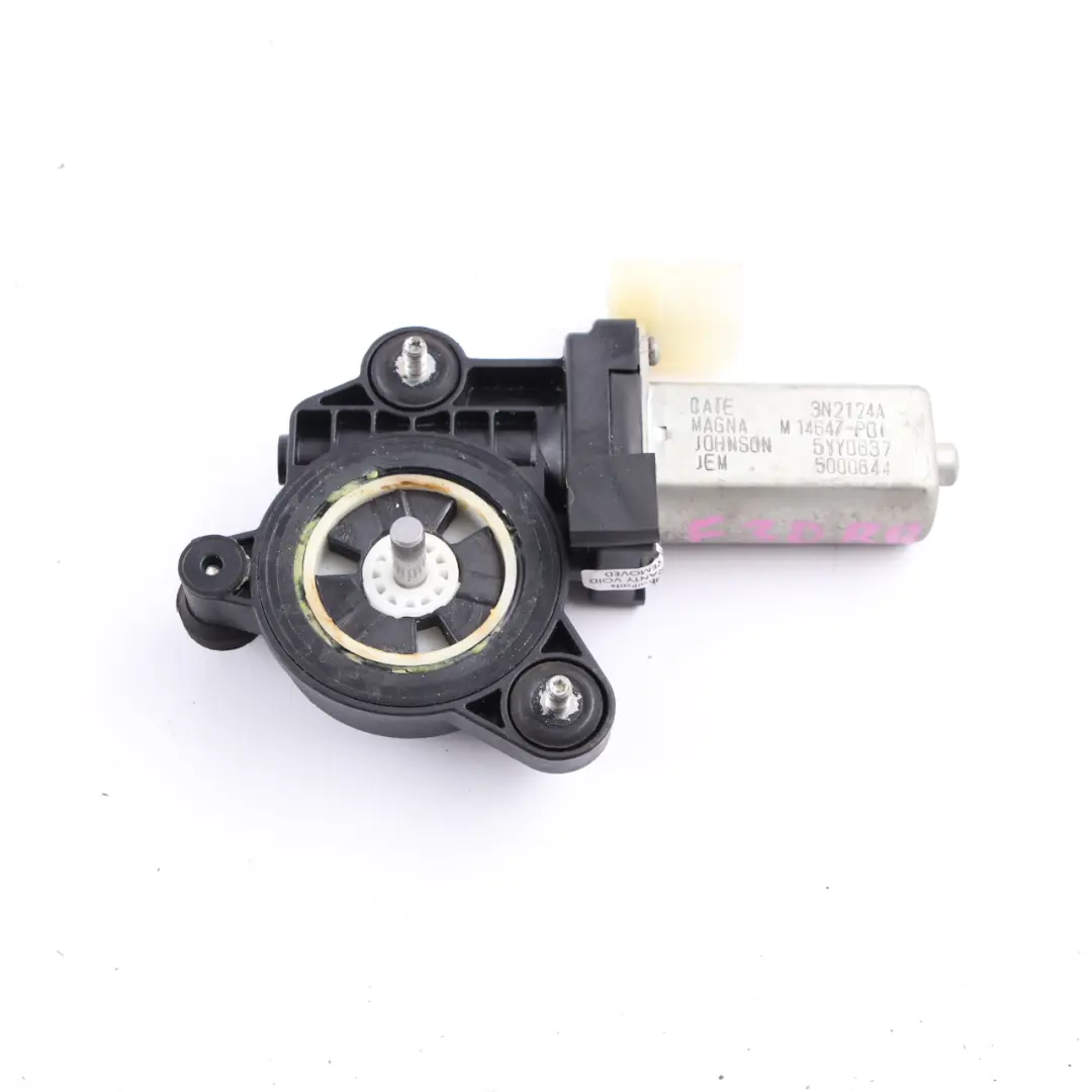 Window Lifter Motor Front Right Door O/S Drive Actuator F31 to BMW F30 with Part number 7406634 BMW F30 Window Lifter Motor Front Right Door O/S Drive Actuator F31 - SKU 7406634 - Part number 7406634