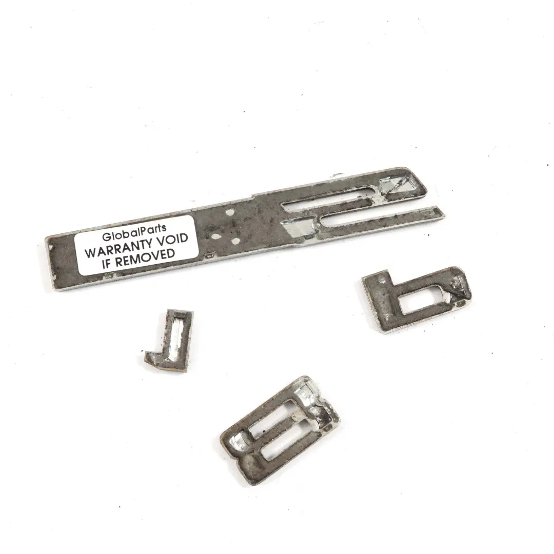 Lettering S Drive 18D Emblema Logo Trim per BMW X1 F48 con numero di parte 7406663 BMW X1 F48 Lettering S Drive 18D Emblema Logo Trim - SKU 7406663 - Numero di parte 7406663