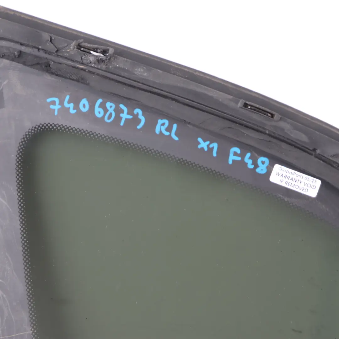 Viertel Seitenscheibe Hinten Rechts Schwarz Verglasung Glas AS3 für BMW F48 mit Teilenummer 7406874 BMW F48 Viertel Seitenscheibe Hinten Rechts Schwarz Verglasung Glas AS3 - SKU 7406874 - Teilenummer 7406874