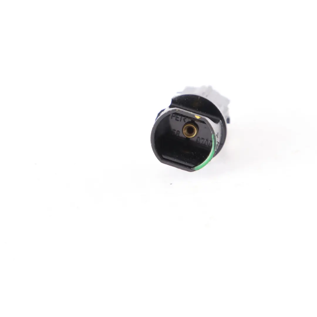 BMW F30 F31 E61 F11 LCI Z4 E85 Douille D'Ampoule Feu Arrière Coffre H21W - SKU 7407330 - Numéro de pièce 7407330