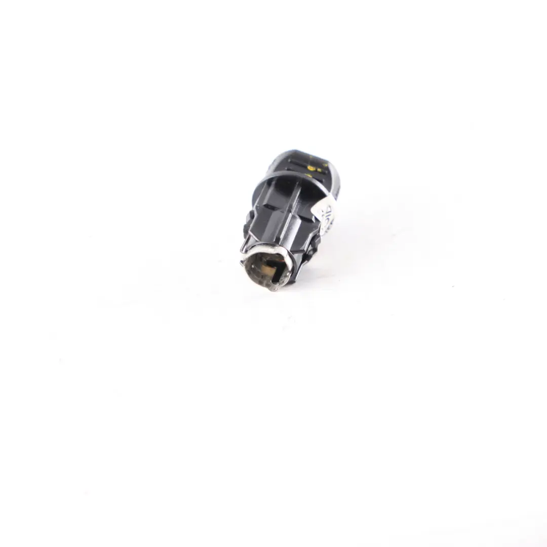 BMW F30 F31 E61 F11 LCI Z4 E85 Douille D'Ampoule Feu Arrière Coffre H21W - SKU 7407330 - Numéro de pièce 7407330