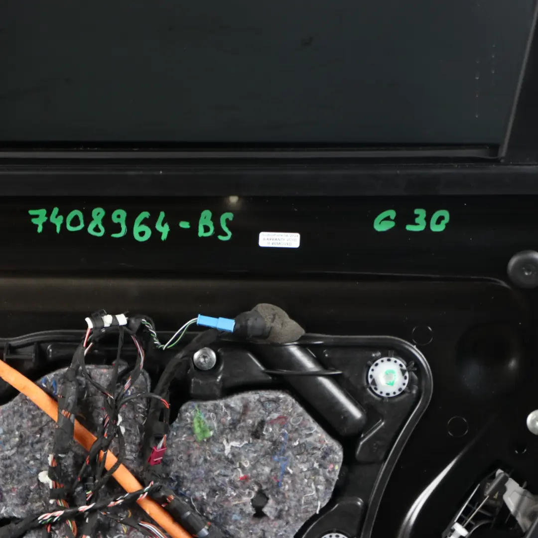Door Rear BMW F90 M5 G30 Right Door O/S Black Sapphire Metallic - 475 to with Part number 7408964 Door Rear BMW F90 M5 G30 Right Door O/S Black Sapphire Metallic - 475 - SKU 7408964-BS - Part number 7408964