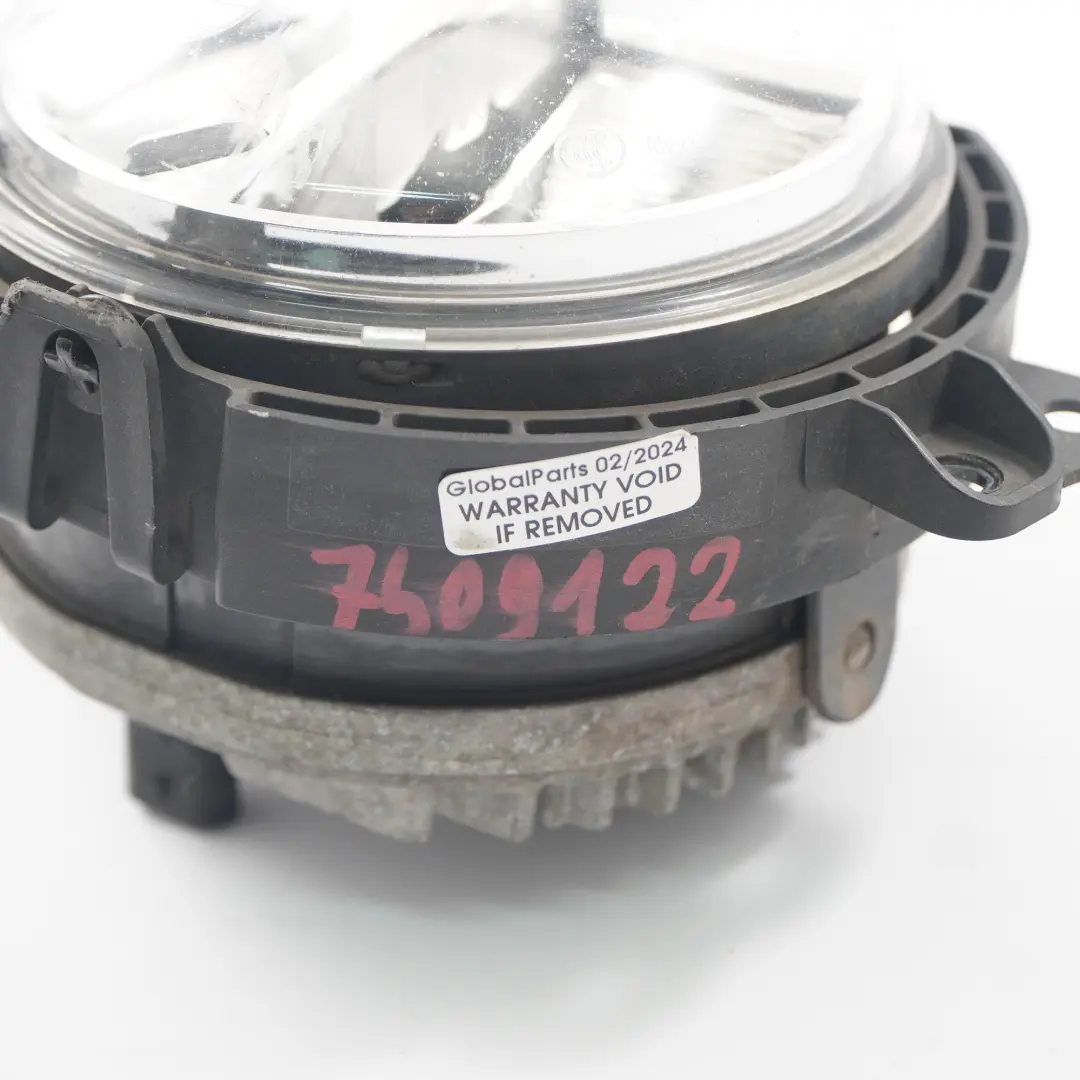 LED Fog Light Lamp Headlight Bumper Right O/S Front to Mini Countryman F60 with Part number 7409122 Mini Countryman F60 LED Fog Light Lamp Headlight Bumper Right O/S Front - SKU 7409122 - Part number 7409122