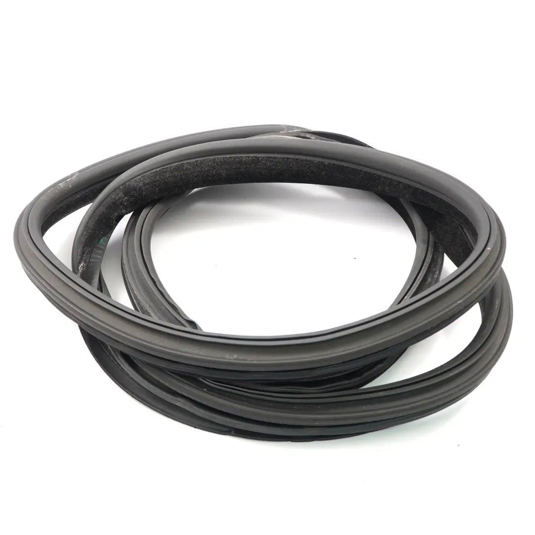 BMW F36 Türdichtung Kantenschutz hinten links Gummidichtung schwarz - SKU 7409191 - Teilenummer 7409191