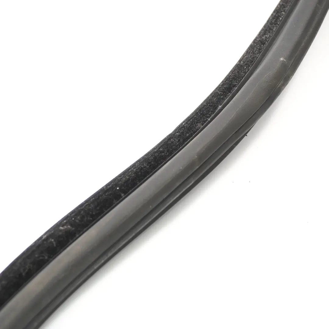 BMW F36 Uszczelka Krawędzi Drzwi Prawe Tylne Guma Uszczelka - SKU 7409192 - Numer Części 7409192