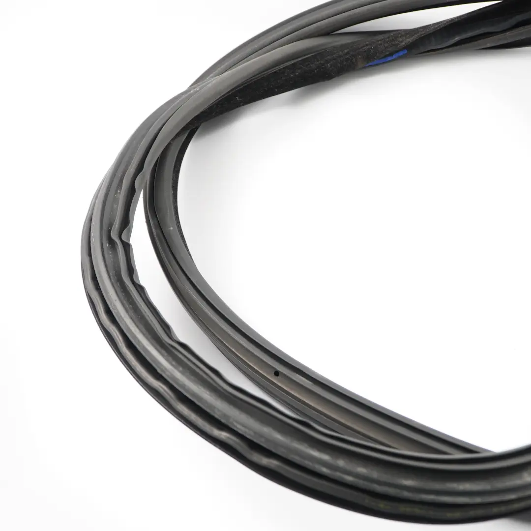 BMW F36 Joint de Porte Protection Bordure Arrière Droite Joint Noir - SKU 7409192 - Numéro de pièce 7409192