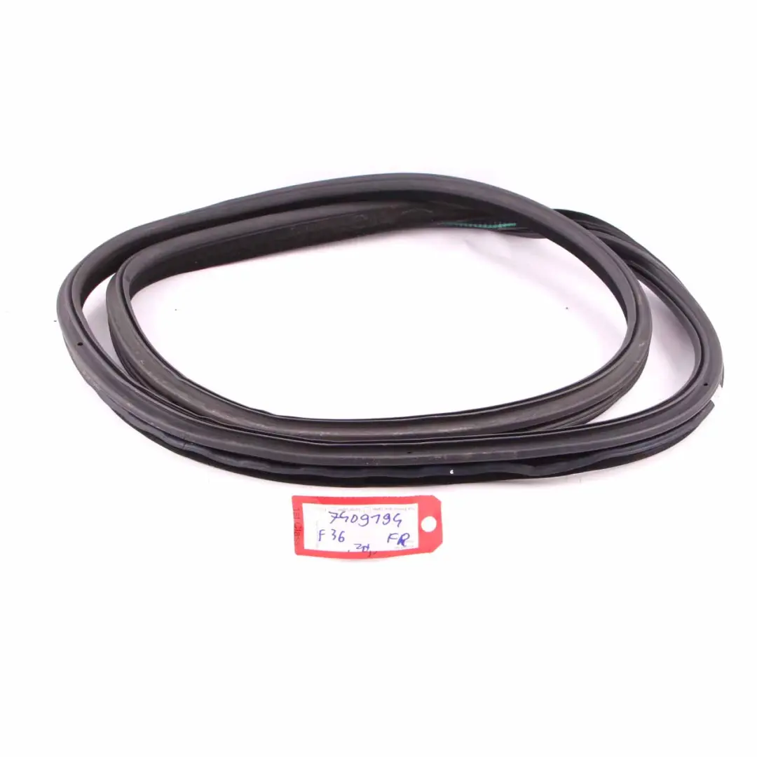 Uszczelka Guma Drzwi Przednia Prawa Prawy Przód 7401895 do BMW F36 Gran Coupe o numerze 7409194 BMW F36 Gran Coupe Uszczelka Guma Drzwi Przednia Prawa Prawy Przód 7401895 - SKU 7409194 - Numer Części 7409194