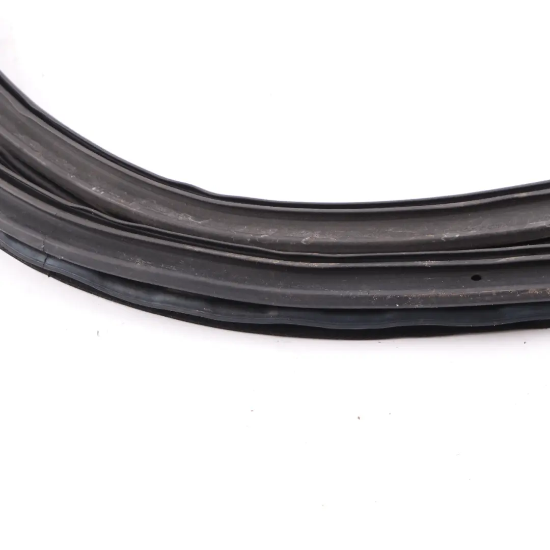 Sello Marco Puerta Delantera Derecha Junta de Sellado 7401895 para BMW F36 Gran Coupe con número de pieza 7409194 BMW F36 Gran Coupe Sello Marco Puerta Delantera Derecha Junta de Sellado 7401895 - SKU 7409194 - Número de pieza 7409194