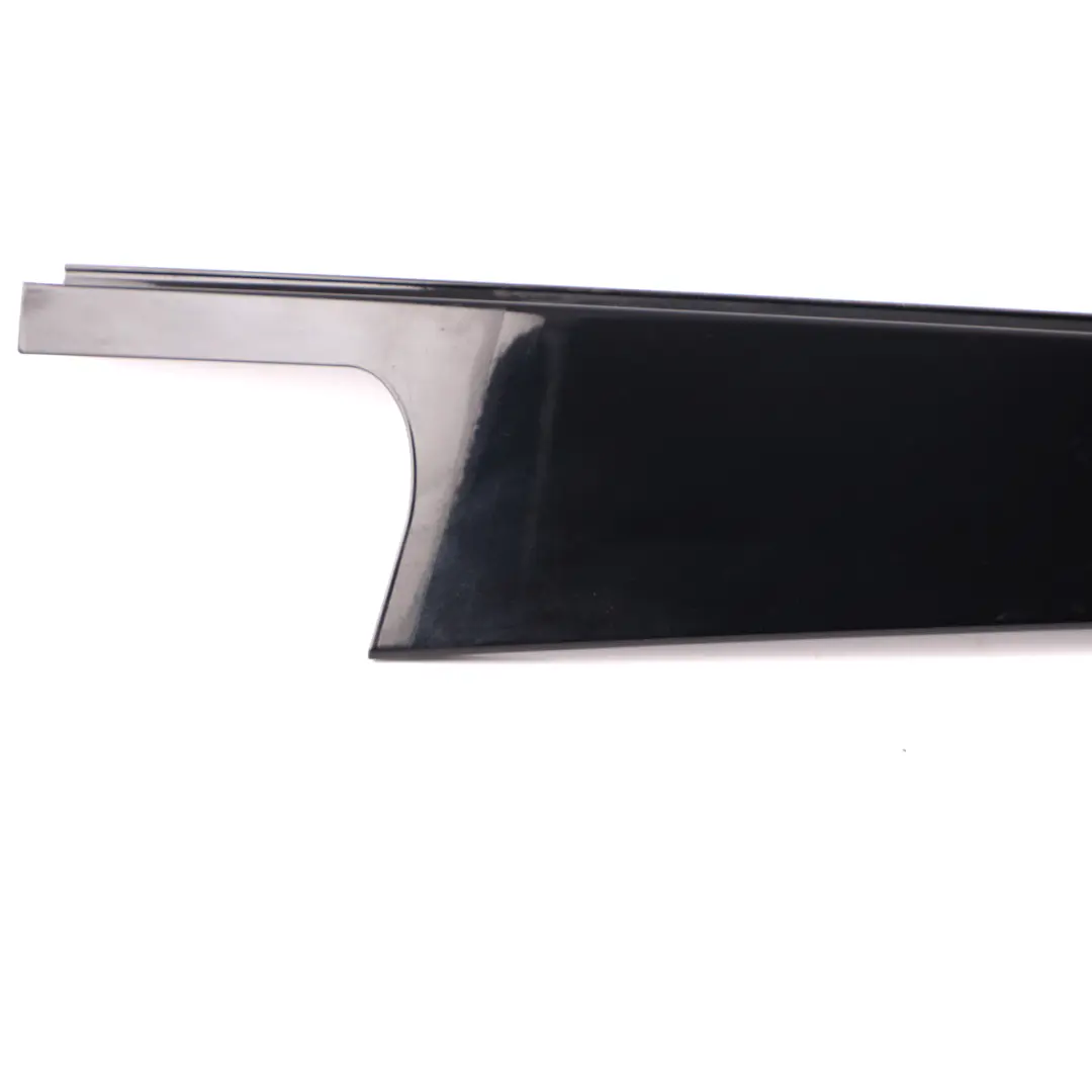 Tapa Exterior Columna B Puerta Trasera Derecha para BMW G01 F97 M Sport con número de pieza 7410046 BMW G01 F97 M Sport Tapa Exterior Columna B Puerta Trasera Derecha - SKU 7410046 - Número de pieza 7410046