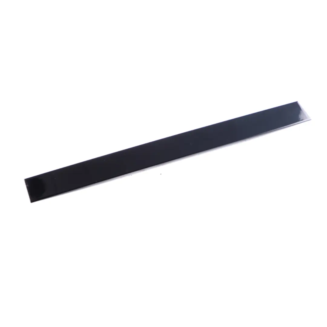 BMW G01 F97 BMW E91 Couvercle Colonne C Garniture Arrière Droite High - SKU 7410050 - Numéro de pièce 7410048