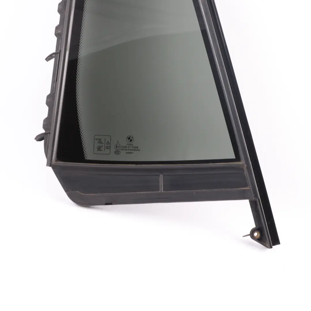 Finestrino laterale fisso BMW G01 F97 Porta posteriore destra AS3 per con numero di parte 7410056 Finestrino laterale fisso BMW G01 F97 Porta posteriore destra AS3 - SKU 7410056 - Numero di parte 7410056