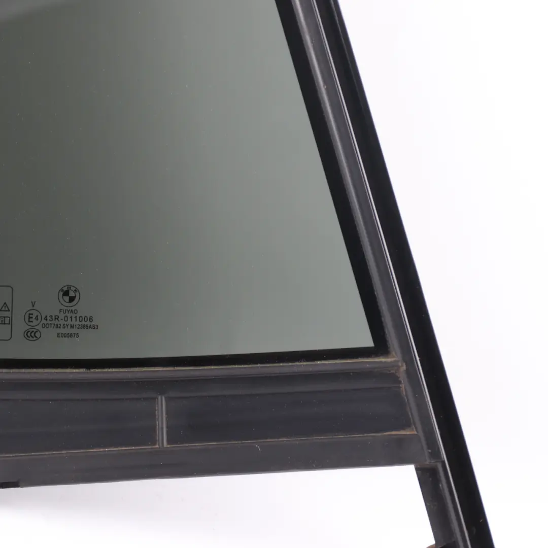 Szyba Boczna Drzwi Tylna Prawa Tył Prawy do BMW G01 F97 o numerze 7410056 BMW G01 F97 Szyba Boczna Drzwi Tylna Prawa Tył Prawy - SKU 7410056 - Numer Części 7410056