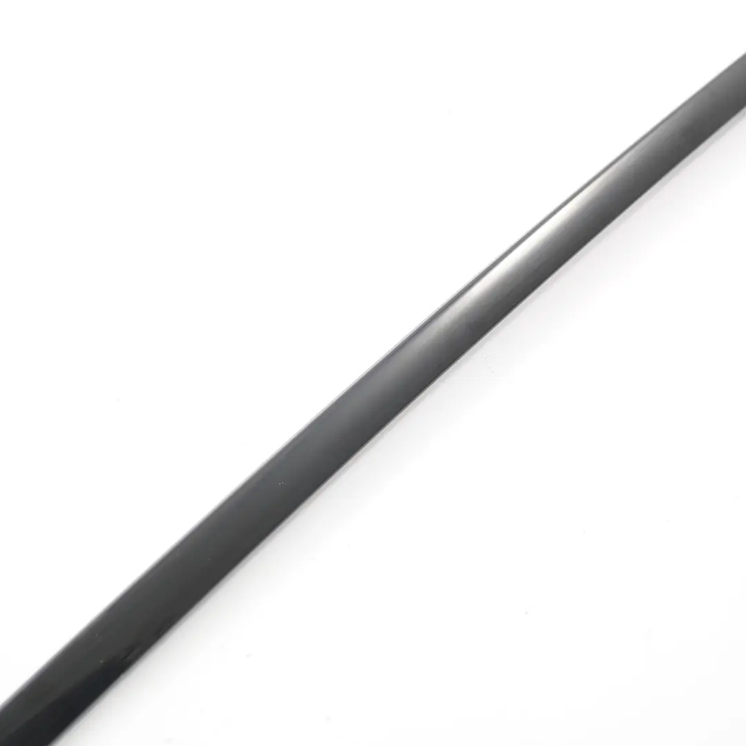 Fenster Rahmen Leiste Tür hinten rechts Trim Finisher Hochglanz für BMW X1 F48 mit Teilenummer 7410388 BMW X1 F48 Fenster Rahmen Leiste Tür hinten rechts Trim Finisher Hochglanz - SKU 7410388 - Teilenummer 7410388