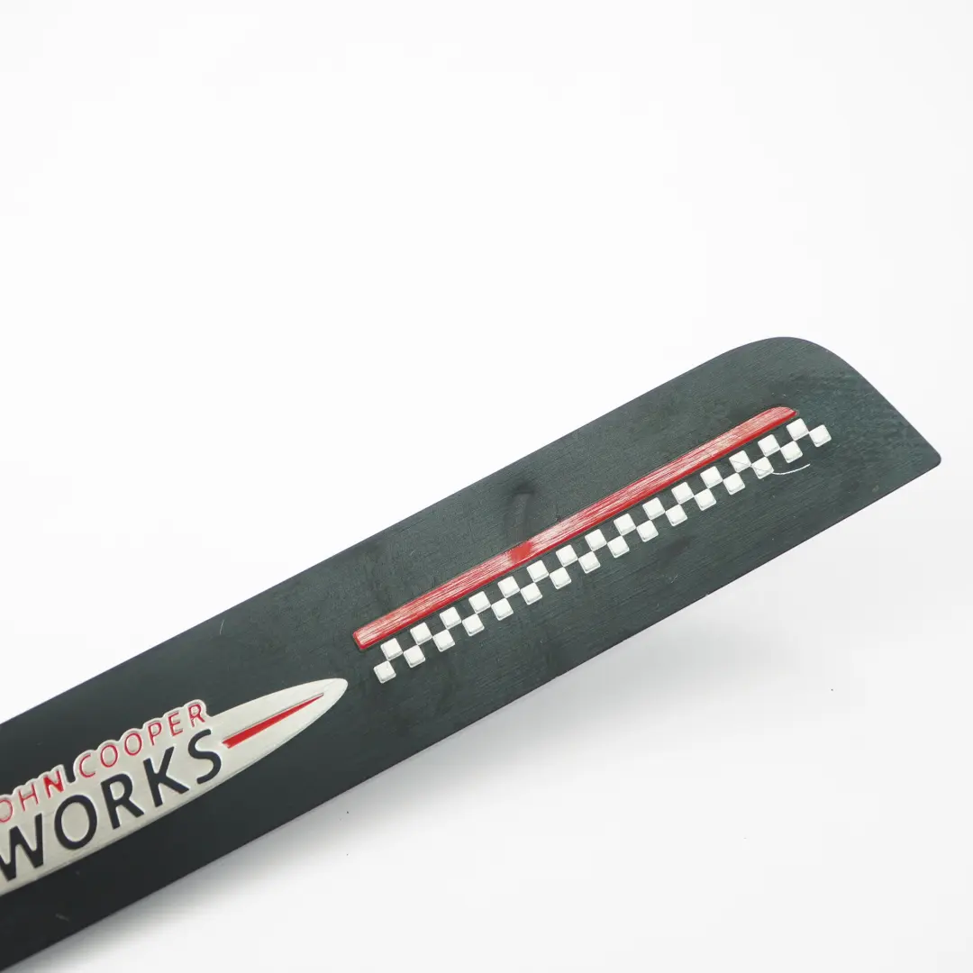 Eingang Abdeckung Trim hinten links Schritt Panel Platte für Mini F60 JCW mit Teilenummer 7410639 Mini F60 JCW Eingang Abdeckung Trim hinten links Schritt Panel Platte - SKU 7410639 - Teilenummer 7410639