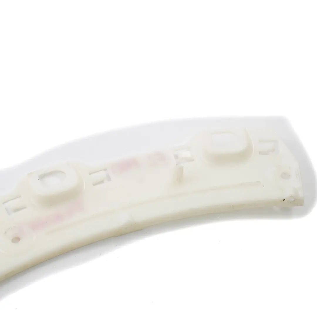 Adattatore passaruota anteriore sinistro per Mini F60 Countryman con numero di parte 7410643 Mini F60 Countryman Adattatore passaruota anteriore sinistro - SKU 7410643 - Numero di parte 7410643