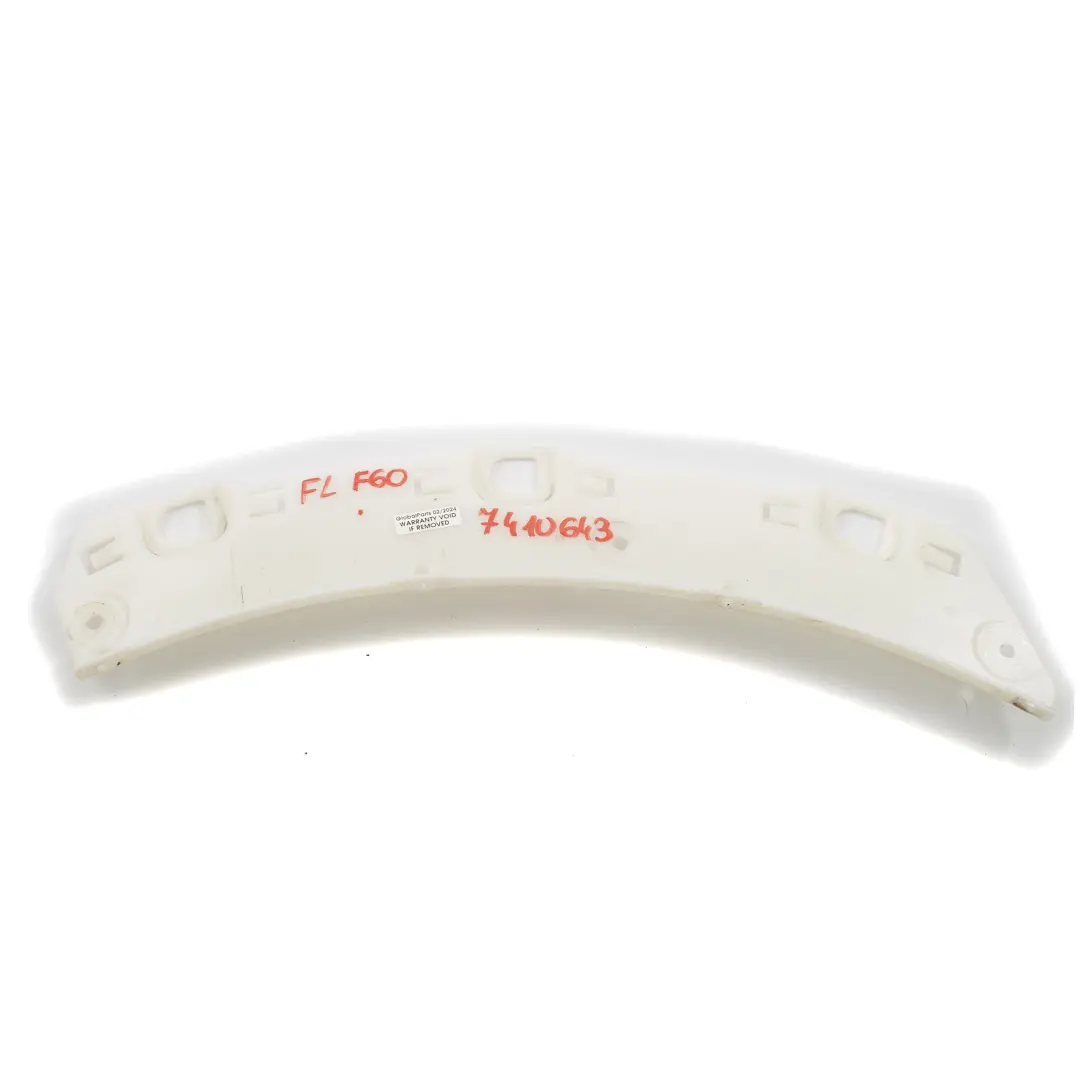 Mini F60 Countryman Conector Adaptador Paso de Rueda Izquierdo - SKU 7410643 - Número de pieza 7410643