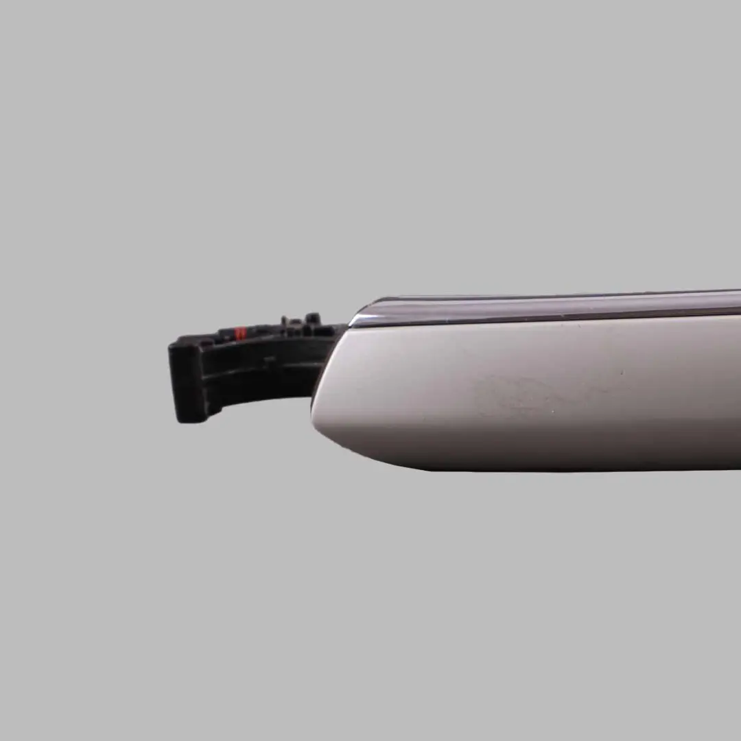 Door Handle Grab Rear Left N/S Outside Mineralweiss Mineral White - A96 to BMW G11 with Part number 7411039 BMW G11 Door Handle Grab Rear Left N/S Outside Mineralweiss Mineral White - A96 - SKU 7411039-MW - Part number 7411039