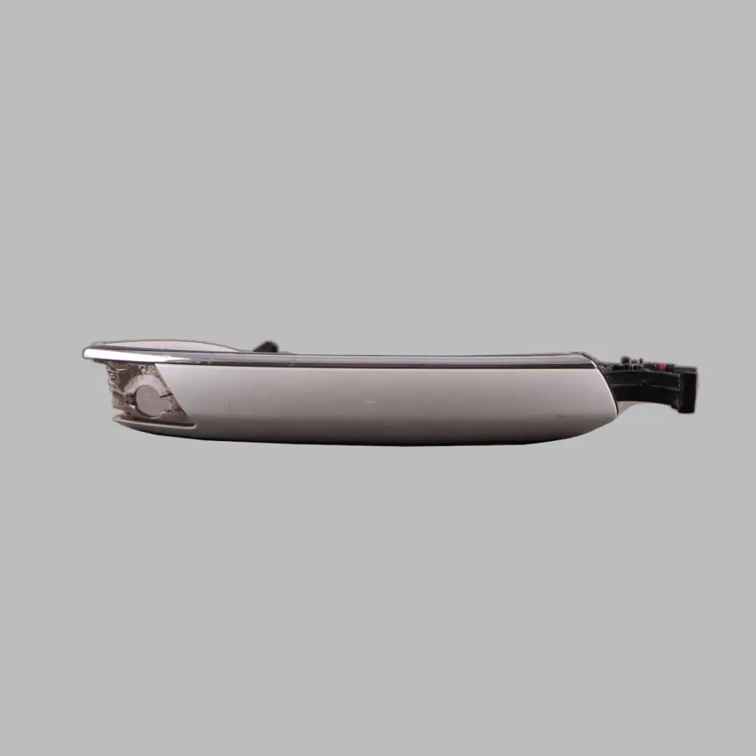 BMW G11 Door Handle Grab Front Right O/S Outside Mineralweiss Mineral White A96 - SKU 7411054-MW - Part number 7411054