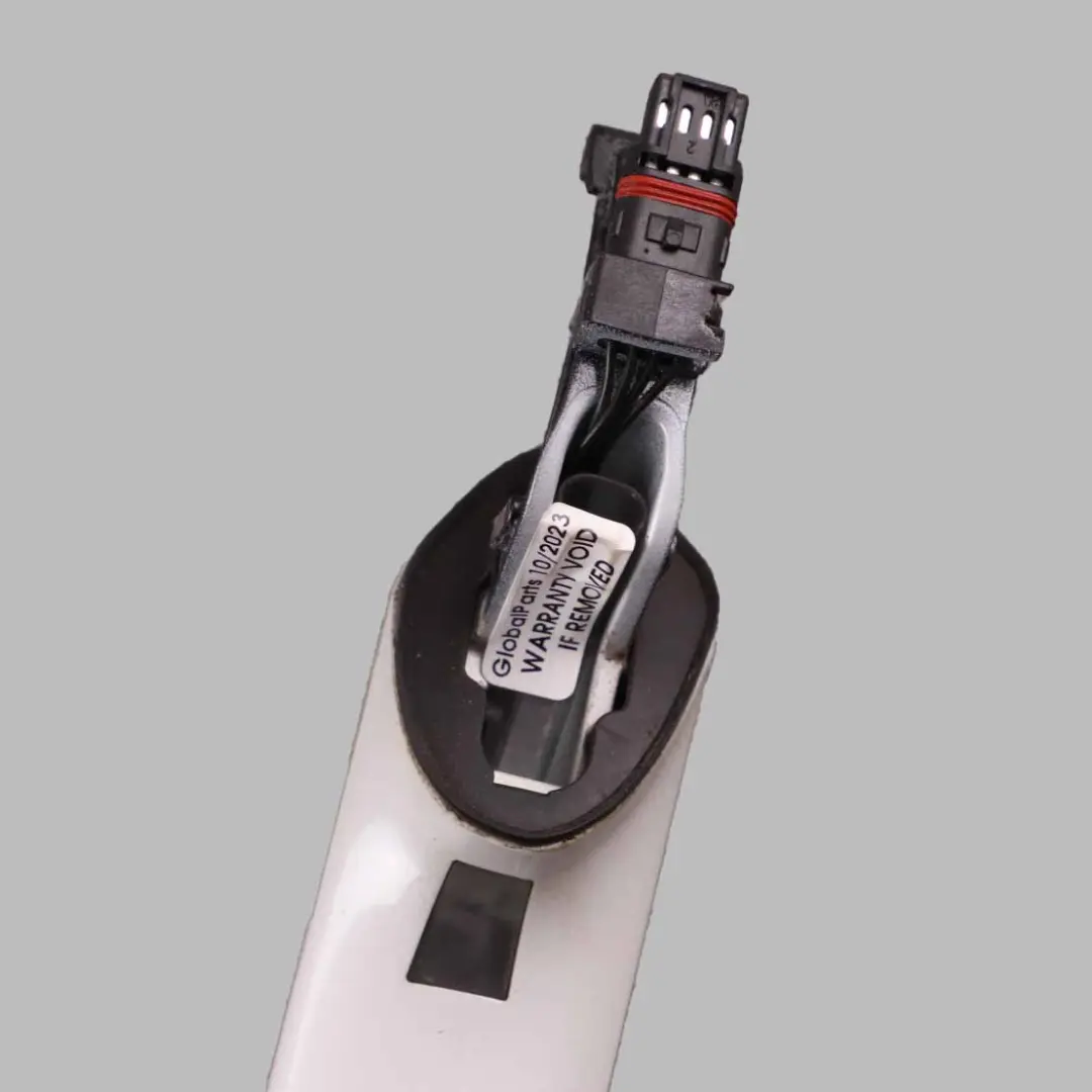 BMW G11 Door Handle Grab Front Right O/S Outside Mineralweiss Mineral White A96 - SKU 7411054-MW - Part number 7411054