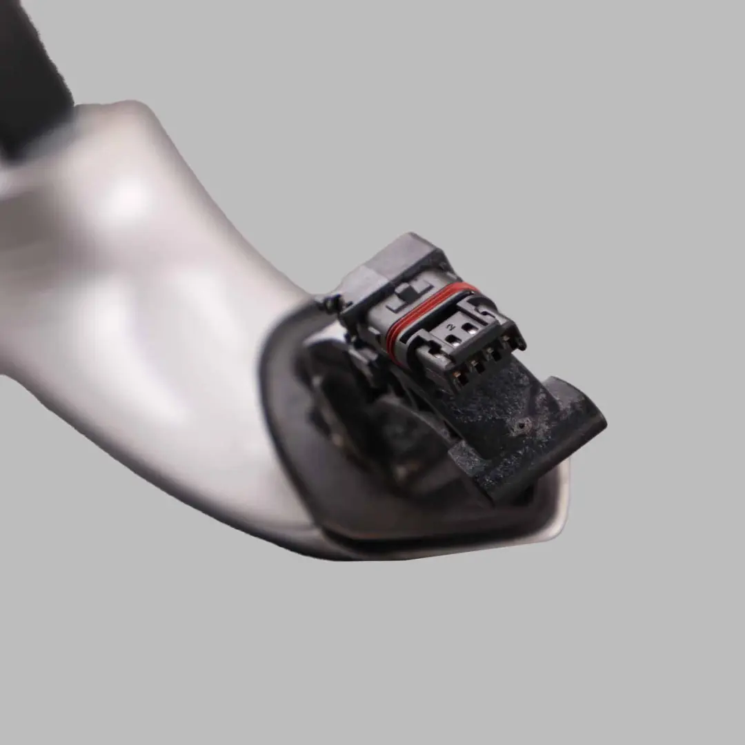 BMW G11 Door Handle Grab Front Right O/S Outside Mineralweiss Mineral White A96 - SKU 7411054-MW - Part number 7411054