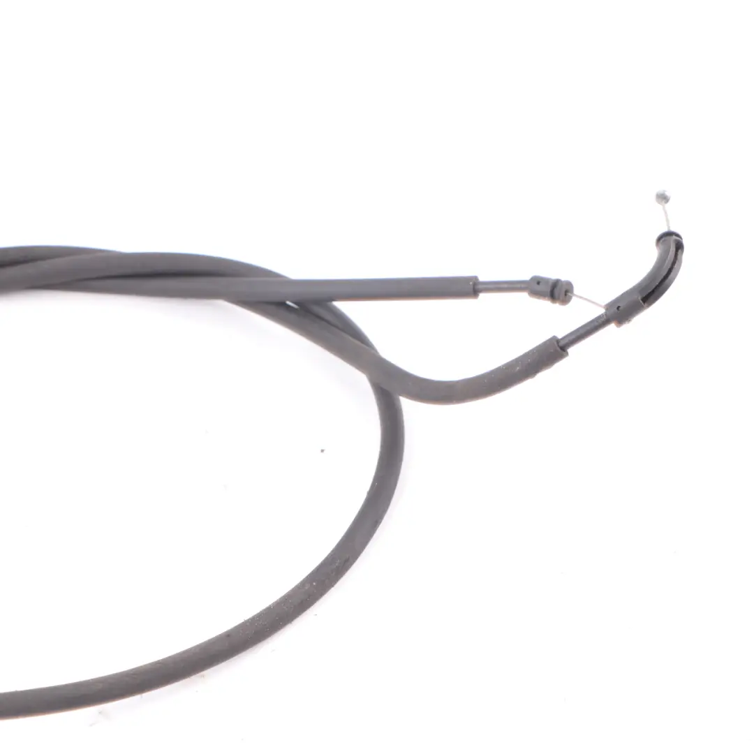 Linka Cięgno Przedniej Pokrywy Maski do BMW F20 F21 LCI F30 F31 o numerze 7411315 BMW F20 F21 LCI F30 F31 Linka Cięgno Przedniej Pokrywy Maski - SKU 7411315 - Numer Części 7411315