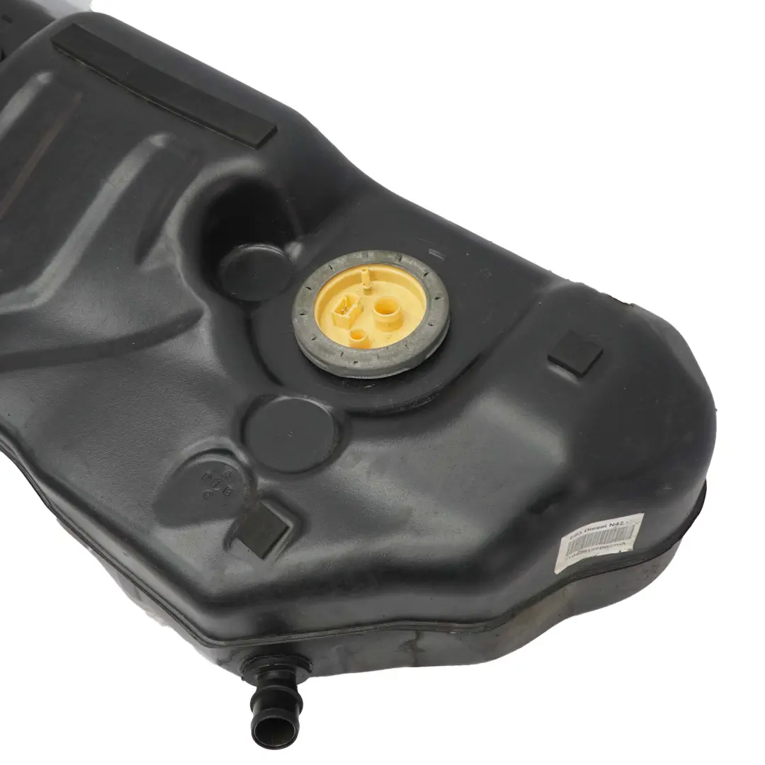N47 Complete Plastic Fuel Tank Diesel to BMW X3 Series E83 LCI 1.8d 2.0d with Part number 7411725 BMW X3 Series E83 LCI 1.8d 2.0d N47 Complete Plastic Fuel Tank Diesel - SKU 7411725-1 - Part number 7411725